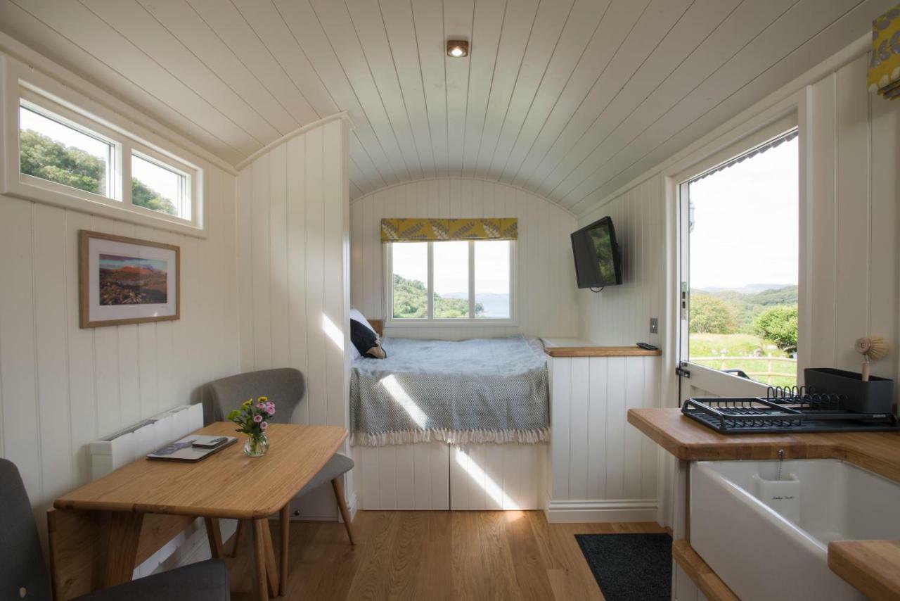 West Coast Hideaways Villa Nedd Bagian luar foto